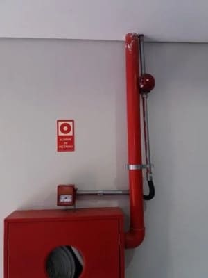 Sistema Fixo de Detecção e Alarme de Incêndio